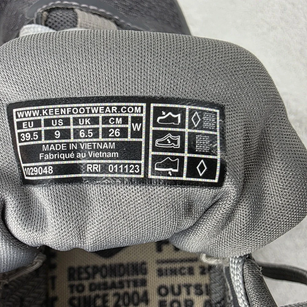 Women's Size 9 KEEN Gray Dry Waterproof Sneakers Hiking Shoes 1029049